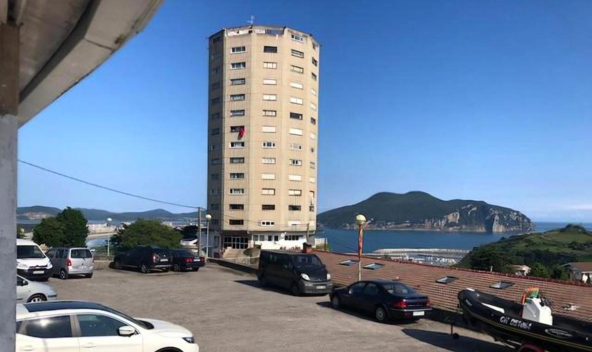 La Torre, Vistas A La Bahia Apartment Laredo Bagian luar foto
